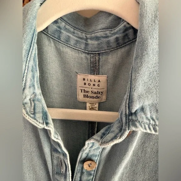 Billabong The Salty Blonde Denim Sunday Uniform
Jumper Women's SZ S retail $150 - Picture 7 of 15